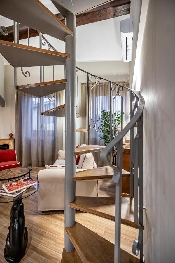 Апартаменты Yid Penthouse In Santa Croce Флоренция Экстерьер фото